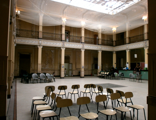 OLYMPUS DIGITAL CAMERA