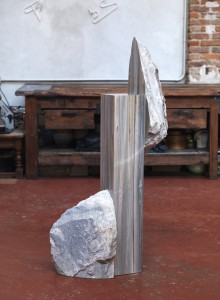 Mattia Bosco, Scultura 0, 2012 Marmo, 144 x 78 x 31 cm foto Antonio Maniscalco Couertesy FEderico Luger