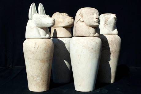 Ancient cemetery discovered in Luxor