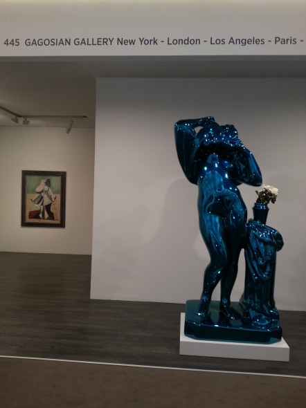 Jeff Koons "Metallic Venus" stand Gagosian al Tefaf 2013