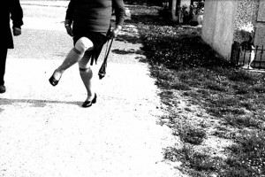 Angela Maria Antuono, Un guizzo di allegria del saltello della donna che ritorna a casa