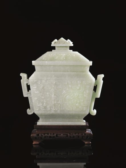 Censer dinastia Qing in giada verde caledon