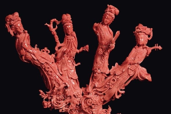 Lotto : 42 Gruppo scolpito in corallo raffigurante quattro Guanyin, Cina, Dinastia Qing, fine XIX secolo cm 25x31,5, gr 1457 stima: EUR 30.000,00 - 35.000,00