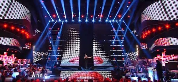 Sanremo2015-IV-Tatangelo-scenografia