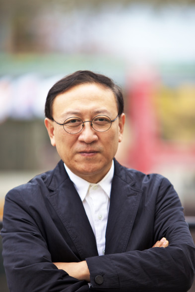 Yongwoo Lee