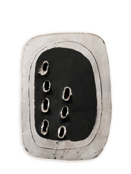 Lucio Fontana, Concetto Spaziale, 1951, terracotta bianco & nero (2)