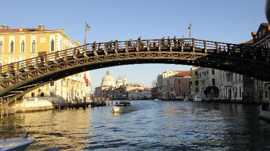 ponte-dell-accademia