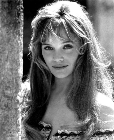 A MAN CALLED SLEDGE, Laura Antonelli, 1970