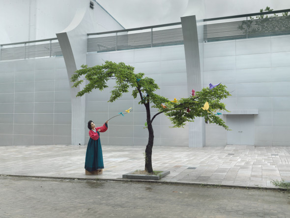“Ikebana”, 2013 103x137 cm