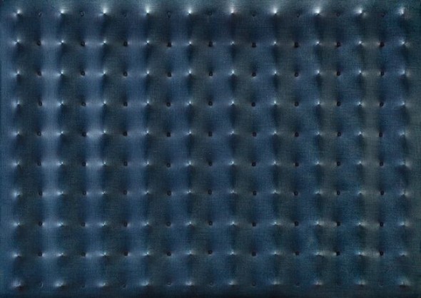 Enrico Castellani Senza titolo (Superficie blu),1961 Inchiostro e cera su tela, 50 x 70 cm (con listello) € 300.000 - 350.000