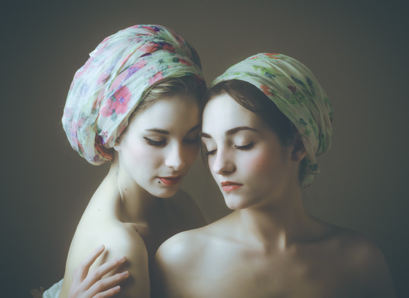 Bansront Thierry, Sisters, 2014_courtesy Alidem