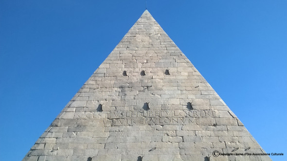 Piramide_Iscrizione 01
