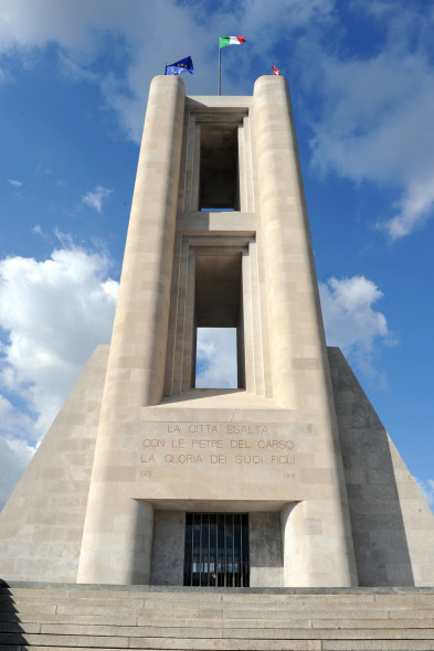 Monumento ai Caduti Giuseppe Terragni