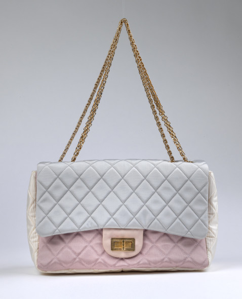 Chanel Graduated Quilted Fabric Classic Jumbo Flap Bag, c. 2008/2009  prezzo di partenza € 700