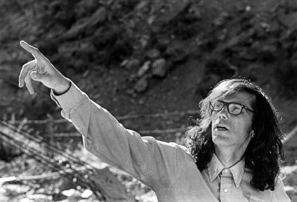 Christo directing work at Valley Curtain  1971  Photo: Bill Wunsch  © 1971 Christo