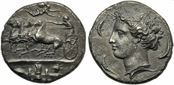 •Lotto 183 - Sicilia, Siracusa, Decadracma, c. 400-390 a.C £ 14.000 