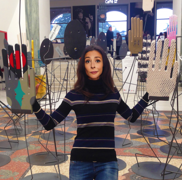 #SELFIEADARTE "Altolà" #GioPistone (eros e thanatos) e #MarkusBenesck #NormaliMeraviglie #LaMano #FondazioneSacraFamiglia @LaTriennale @CleliaPatella