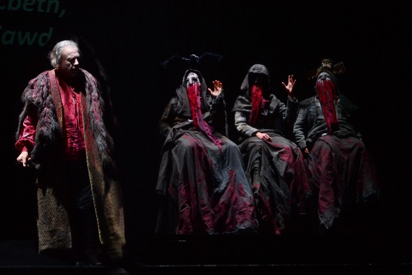 SPETTACOLI BRESCIA TEATRO SOCIALE CENTRO TETRALE BRESCIANO MACBETH NELLA FOTO SCENA FRANCO  BRANCIAROLI 7/06/2016 REPORTER FAVRETTO