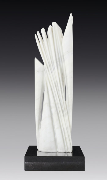 595 PABLO ATCHUGARRY Montevideo 23/08/1954 Senza titolo, 2007 scultura in marmo statuario di Carrara cm 61,5x16x13,5; firma in basso, dichiarazione d'autenticit‡ e archivio dell'artista su certificato allegato. base díasta: 30.000 € stima: 54.000/60.000 € In asta a Vercelli da Meeting Art sabato 21 gennaio 2017