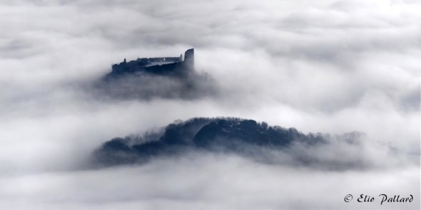 Elio Pallard, Il castello emerge dalle nebbie mostra Borgo Medievale Torino Fai