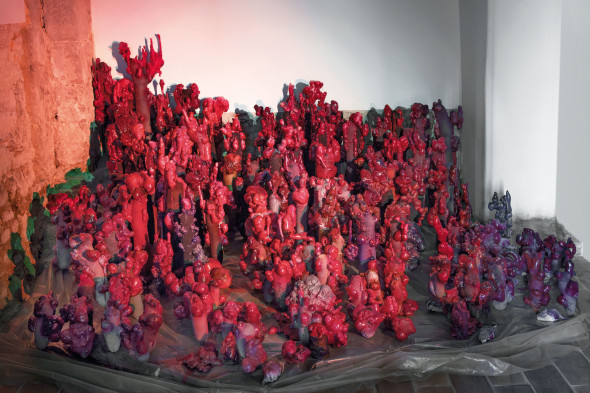 Luisa Figini, Rolando Raggenbass, Garofani, carnations. Non calpestare le aiuole, 2003  mostra mendrisio metamorfosi scultura contemporanea