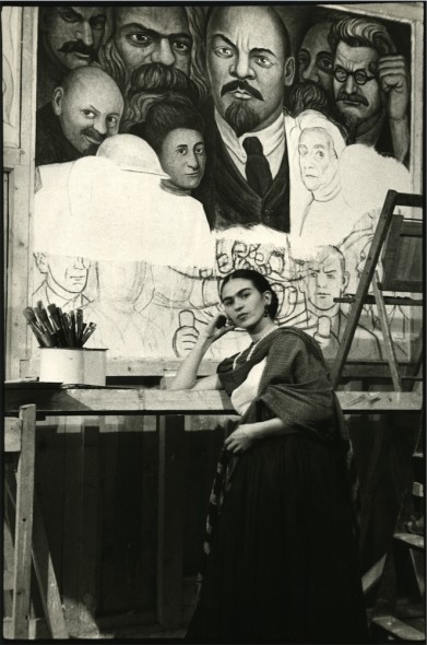 Frida in Front of Unfinished Unity Panel © Lucienne Blosh