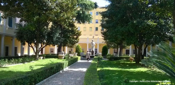 Casino Massimo Lancellotti Chiostro