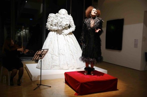 la-marquise-luisa-casati-sings