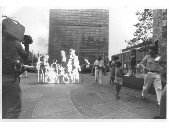 Paolo Buggiani, Hiroshima, United Nations, New York City, 1982 (foto Jennifer Cotter)