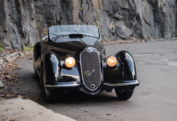 8C 2900B Lungo Spider Touring del 1939. Courtesy RM Sotheby's