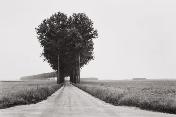 Lotto  26 Henri Cartier-Bresson, Brie, France, 1968 $12,000 - 18,000 $35,000 £26,198/€29,768 World Record for This Image at Auction