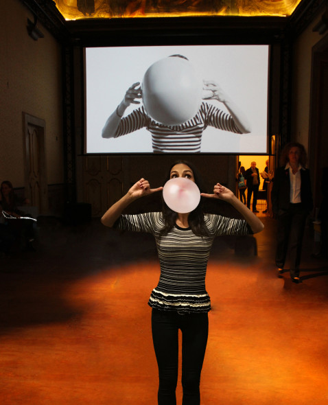 #SELFIEADARTE "Television is chewing gum for the eyes" @GuendalinaSalini Se (2016) #L'ArteCheAccadrà @Hdrà #PalazzoFiano #Roma @CleliaPatella