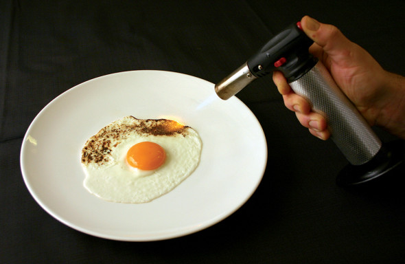 Una creazione di Gualtiero Marchesi ispirata ad Alberto Burri