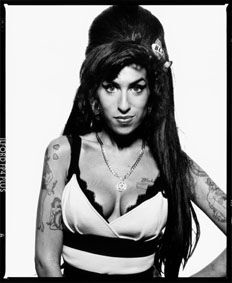 Mostra Terry O'Neill - Amy Winehouse  Londra / London, 2008 71 x 58,1 cm © Terry O'Neill