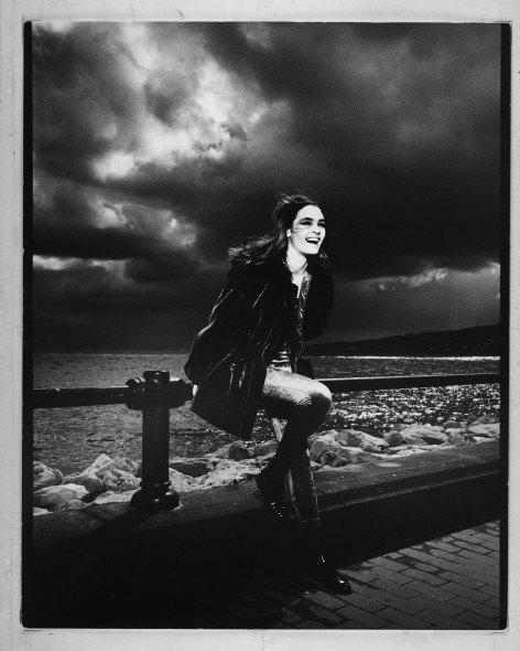 Albert Watson, Blumarine, Napoli – autunno/inverno 1990/91. Modella: Talissa Soto. Photo by Albert Watson