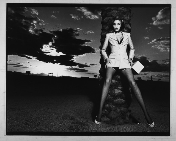 Albert Watson, Blumarine, Arizona – primavera/estate 1992. Modella: Nadja Auermann. Photo by Albert Watson