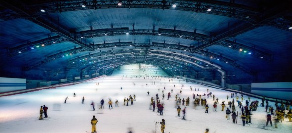 Armin Linke, Ski Dome, Tokyo, Japan. 1998. © Armin Linke