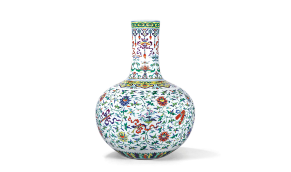 Il vaso cinese venduto per 15 milioni di dollari