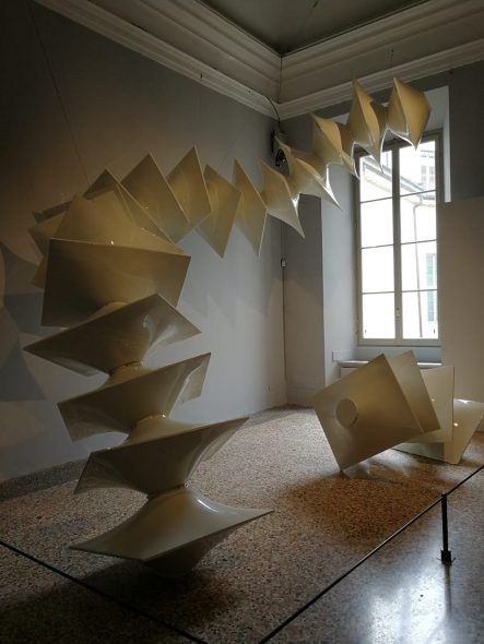 Agostino Bonalumi, Struttura modulare bianca | Artslife