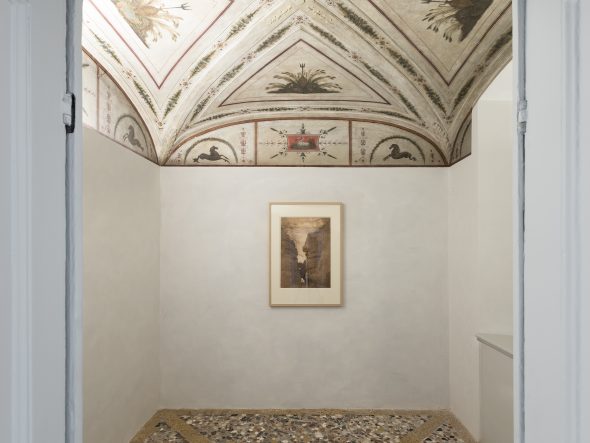 Nature Knows No Pause Installation views Massimo De Carlo, Milan-Belgioioso, 2018 Photo by Roberto Marossi Courtesy Massimo De Carlo, Milan/London/Hong Kong