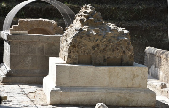tomba monumentale a Pompei
