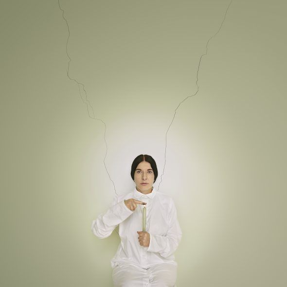 Marina Abramović Artist Portrait with a Candle (C) from the series Places of Power Brasilien 2013 © Marina Abramović, Courtesy of the Marina Abramović Archives VG Bild-Kunst, Bonn 2018