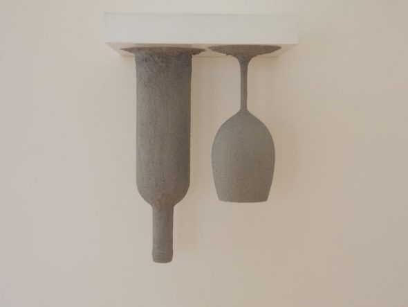 Pedro-Terán-In-mora-Morandi-2018-installazione-a-muro-25-x-25-x-35-cm