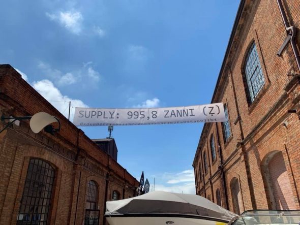 Carlo Zanni, Actual Supply, 2019. Banner, font Arnold by Philipp Neumeyer. Tu vs Everybody, 2019, Venezia.jpg