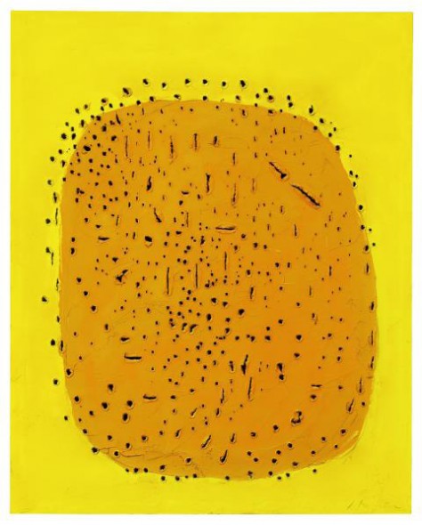 Lucio Fontana Concetto spaziale olio su tela, forma ocra su fondo giallo cm 100,5×81,5 Eseguito nel 1961-1962 Capolavoro “solare” della serie degli Olii Stima: GBP 1,000,000 - 1,400,000 (EUR 1.160/1.630.000)