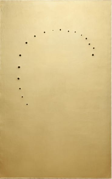 Lucio Fontana, "Le Jour", 1962, huile et perforations sur toile, 211 x 140 cm