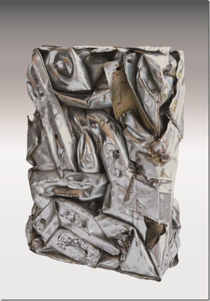 CÉSAR (César Baldaccini, dit) (1921-1998) Compression de pièces métalliques Pièce unique signée 60 x 42 x 15,5 cm Provenance : Ancienne provenance Galerie Ferrero acquise dans les années 80 35 000/50 000 € (Vente le 13 juillet 2014)
