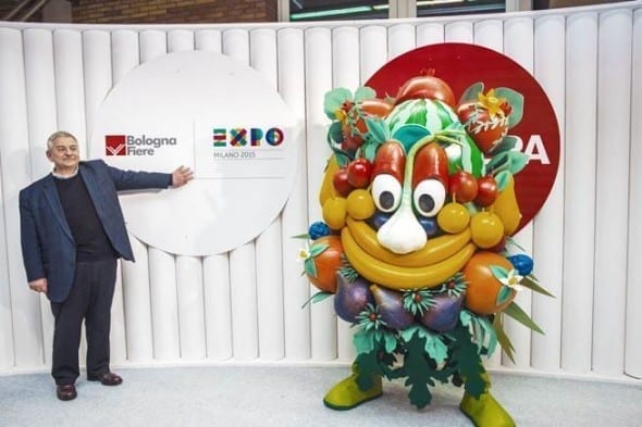 Duccio Campagnoli e la mascotte dell'Expo 2015 - ArtsLife
