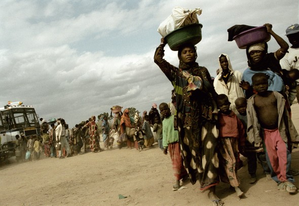 Alex Majoli, Arrival to Kakuma. KENYA. 2002 @ Magnum Photos
