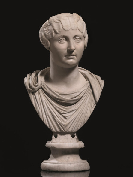 FAUSTINA MINORE, produzione romano imperiale, seconda metà II secolo d.C., marmo bianco, h. cm 67